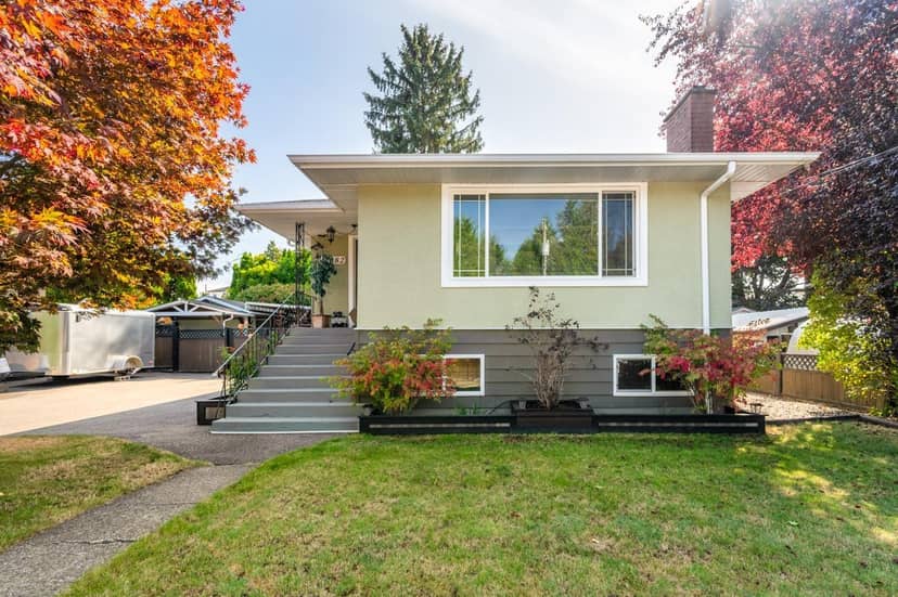 12882 98A AVENUE, Surrey, photo 3