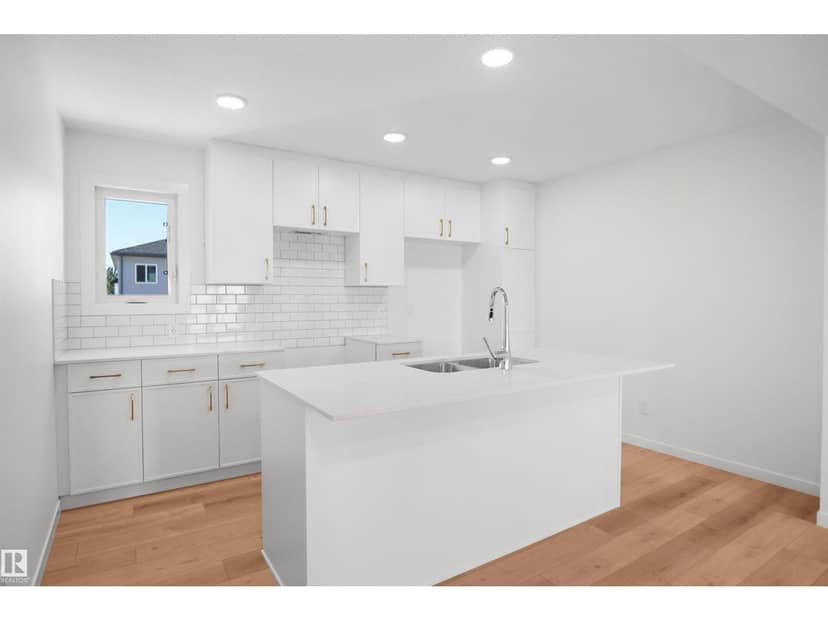 2708 Alces WY SW — photo 12 of 28