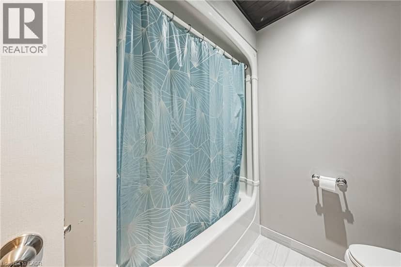 266 LIMERIDGE Road E Unit# 3 — photo 22 of 33