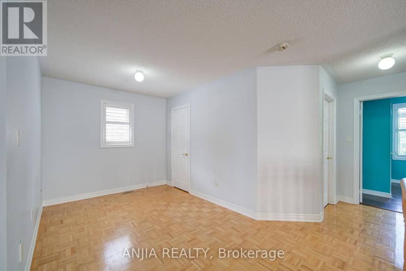 74 Batchford Crescent — photo 26 of 40