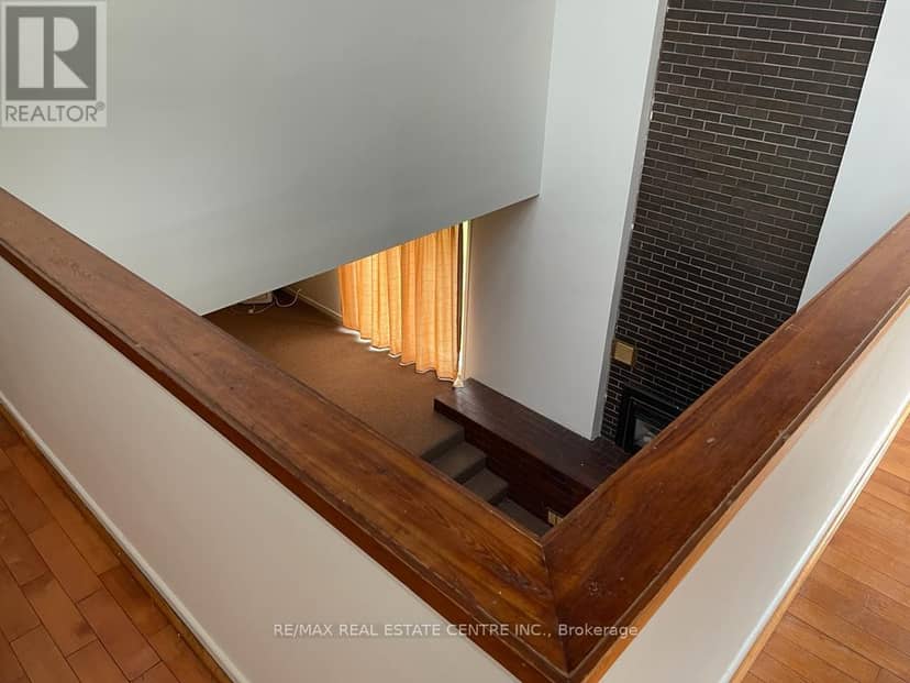 3274 Mississauga Road — photo 33 of 40