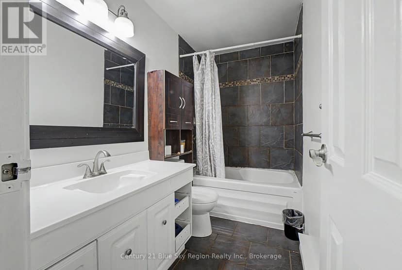 677 Tackaberry Drive — photo 19 of 39