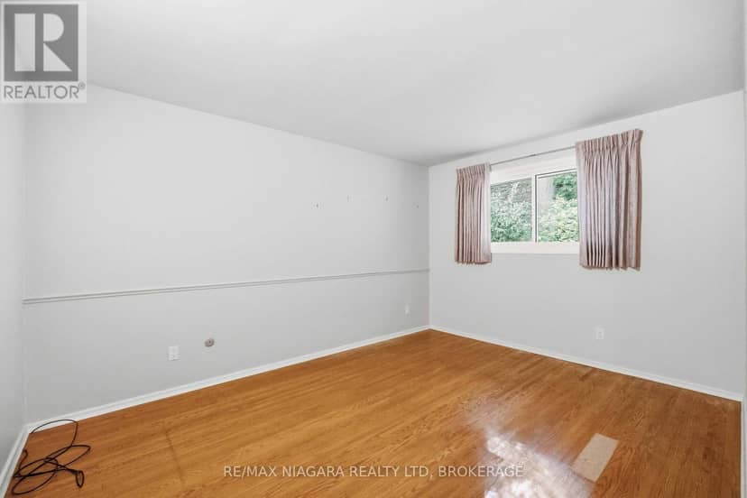 150 Woodside Drive — photo 15 of 35