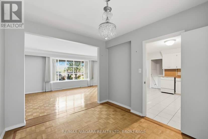 150 Woodside Drive — photo 9 of 35