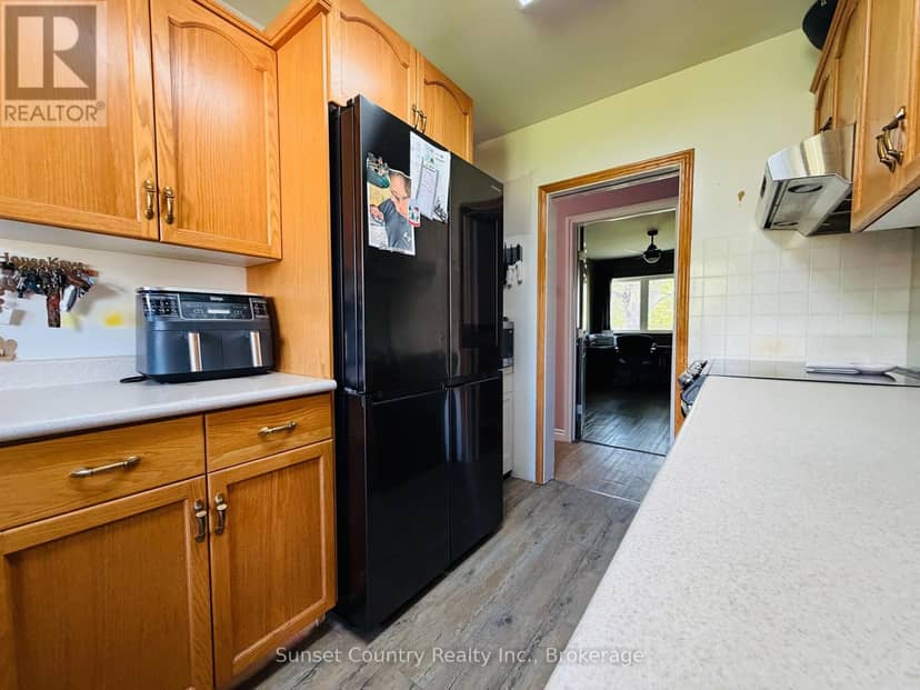 68 Dingwall Parkway — photo 13 of 38