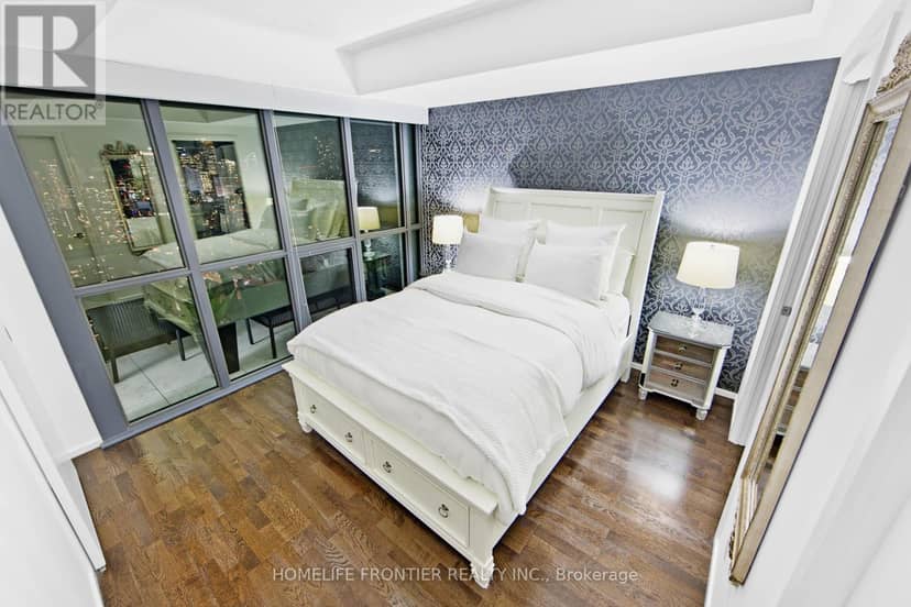 4202 - 101 Charles Street E — photo 12 of 23