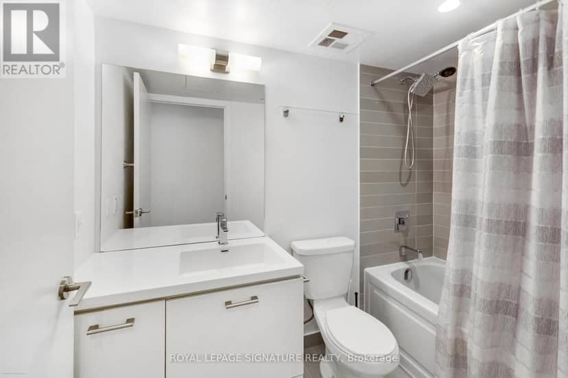1203 - 87 Peter Street — photo 8 of 32