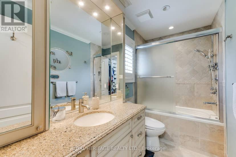 8 Chantrey Court — photo 24 of 40