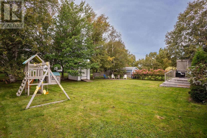 17 APTOS Drive — photo 36 of 40