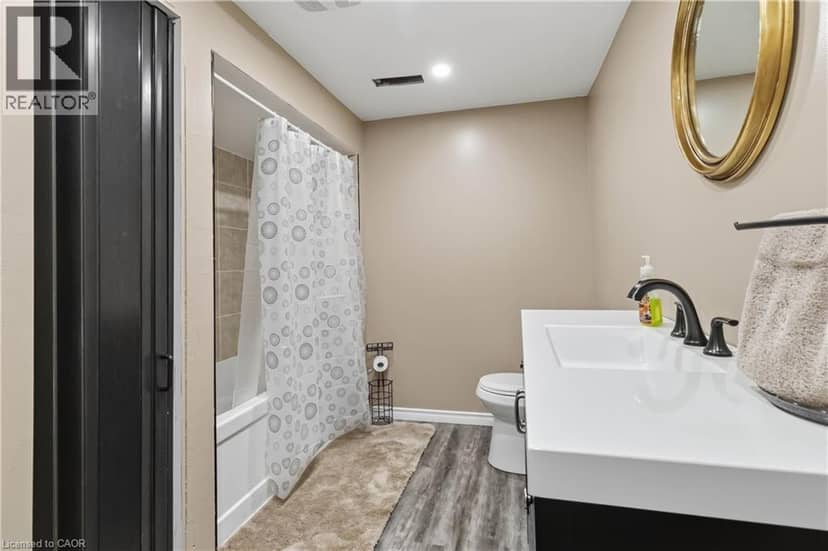 47 ABELES Avenue — photo 32 of 40
