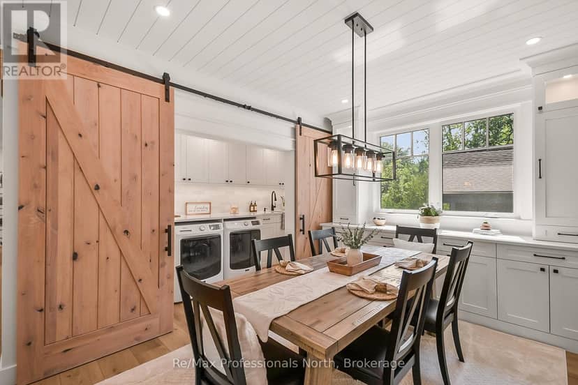 1054 Brydons Bay Road — photo 11 of 40