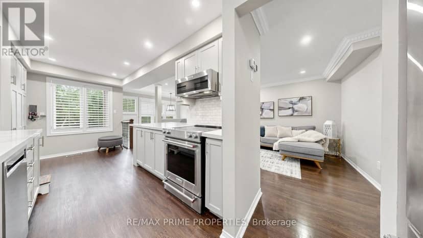 18B - 1084 Queen Street W — photo 11 of 40