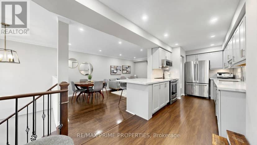 18B - 1084 Queen Street W — photo 14 of 40