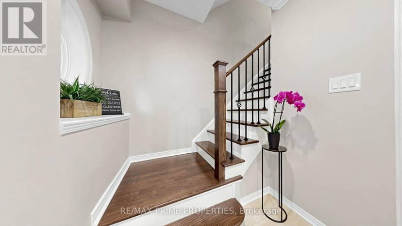18B - 1084 Queen Street W, Mississauga, photo 2