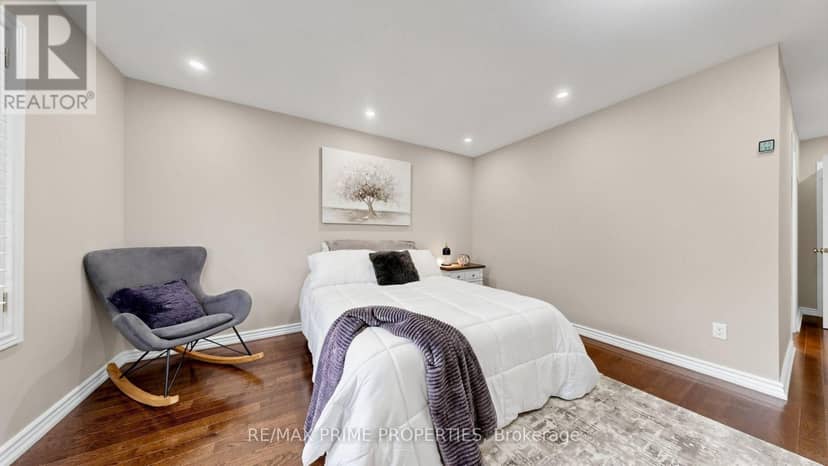 18B - 1084 Queen Street W — photo 20 of 40