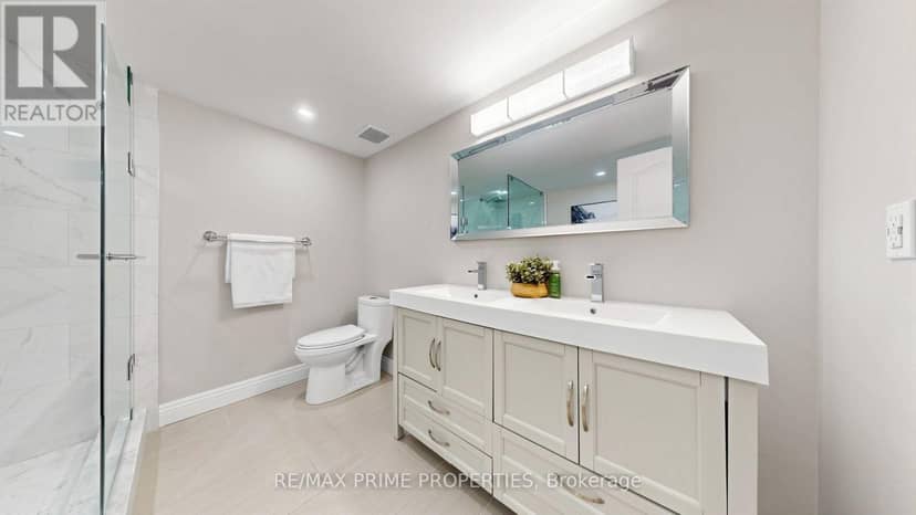 18B - 1084 Queen Street W — photo 22 of 40