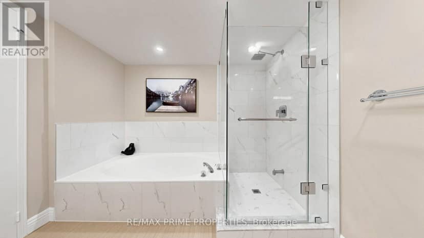 18B - 1084 Queen Street W — photo 24 of 40