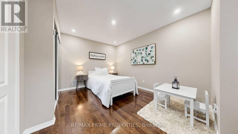 18B - 1084 Queen Street W — photo 28 of 40