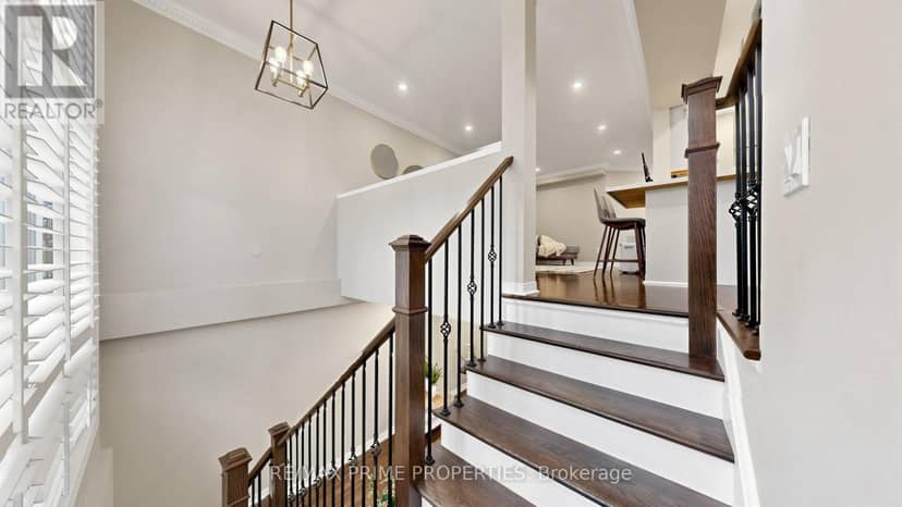 18B - 1084 Queen Street W — photo 35 of 40