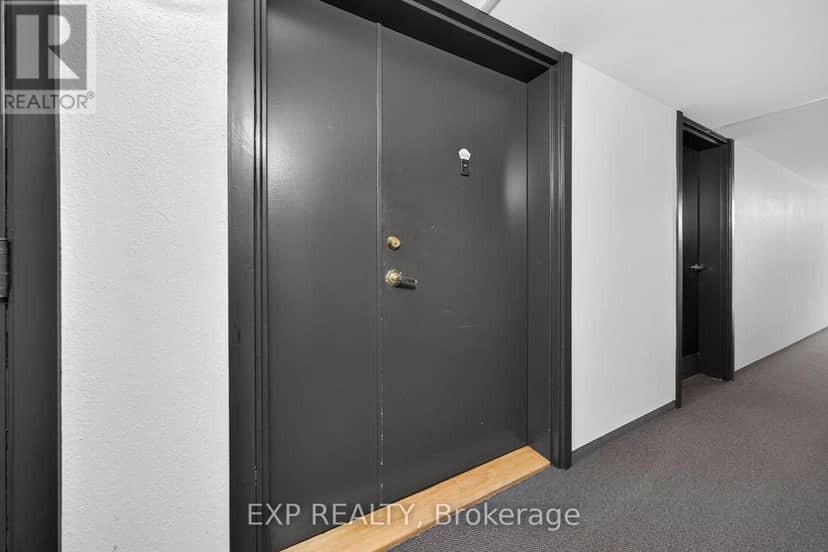 404 - 6720 Glen Erin Drive — photo 14 of 40