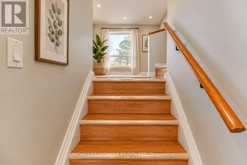 201 - 6444 Finch Avenue W — photo 7 of 20