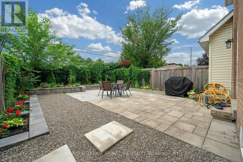 107 Roxborough Lane — photo 37 of 38