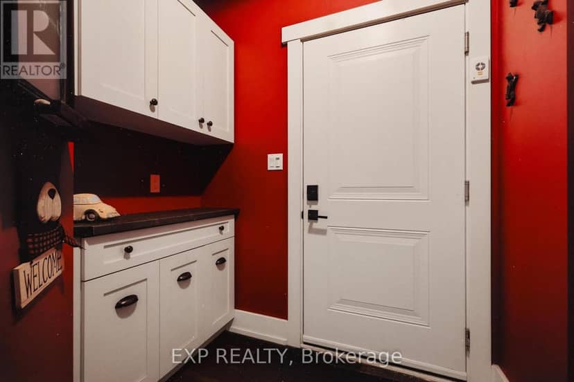 153 James Street — photo 25 of 35