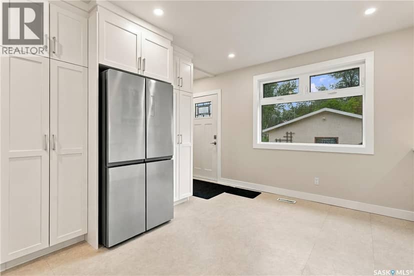 3231 Robinson STREET — photo 23 of 40