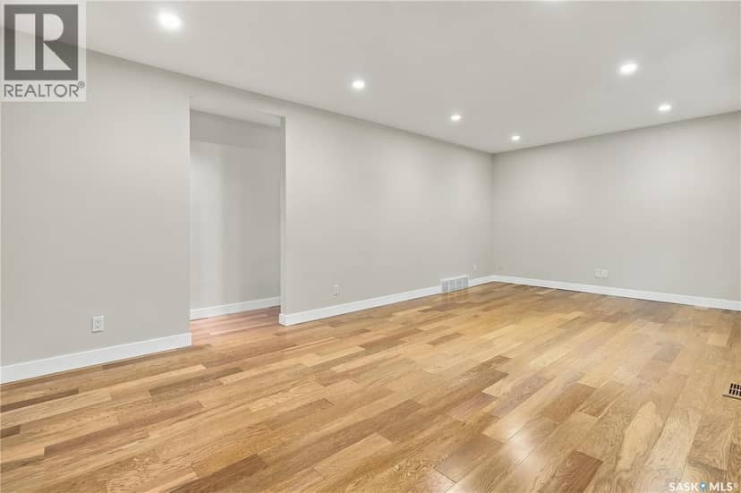 3231 Robinson STREET, Regina, photo 5