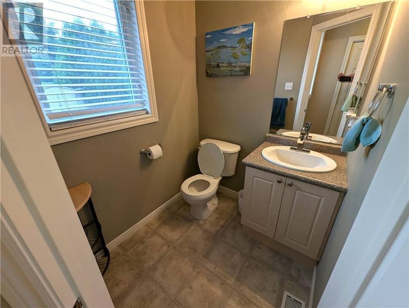 2472 Bancroft Drive — photo 29 of 40