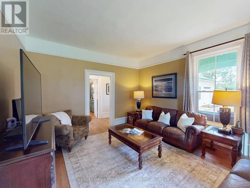 729 Foxboro-Stirling Road — photo 10 of 40
