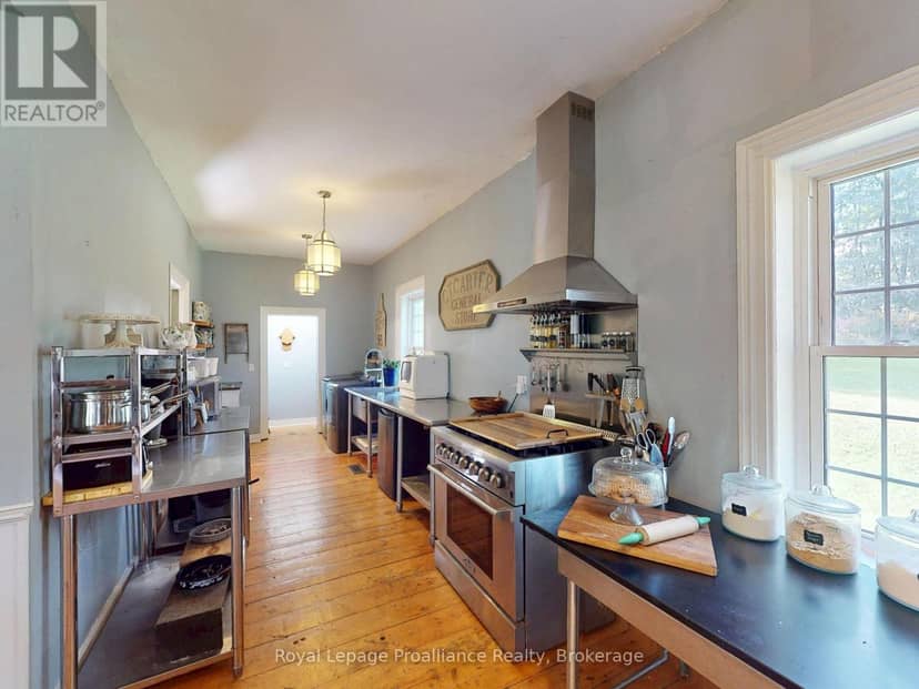 729 Foxboro-Stirling Road — photo 15 of 40