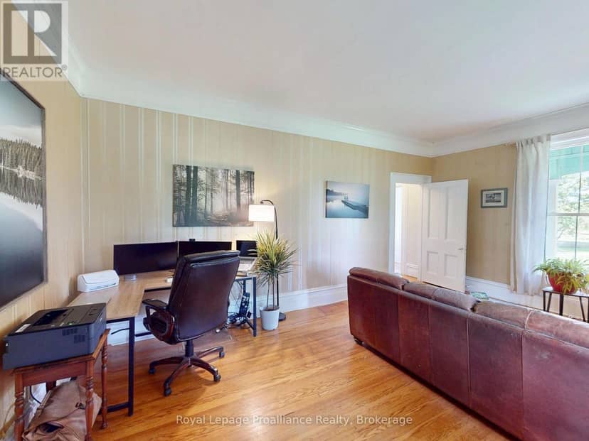 729 Foxboro-Stirling Road — photo 21 of 40