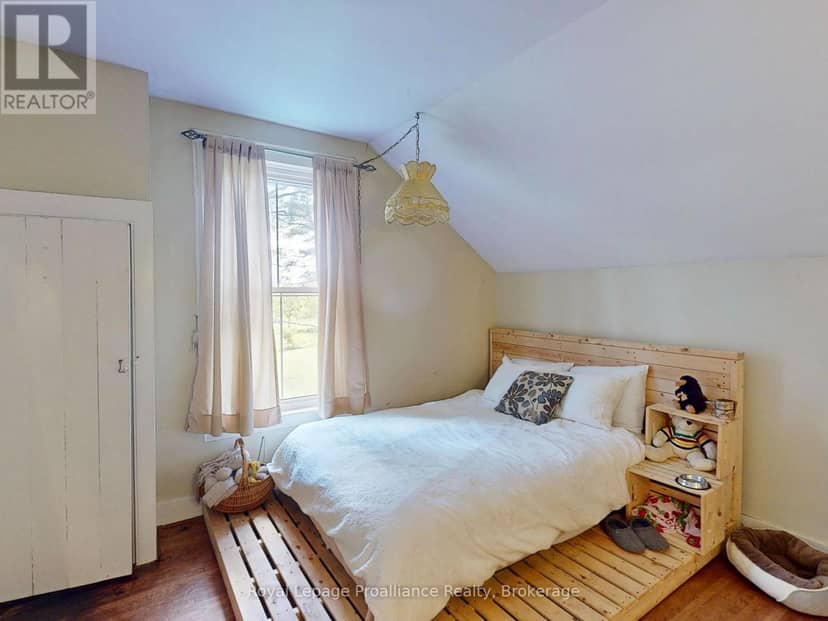 729 Foxboro-Stirling Road — photo 23 of 40