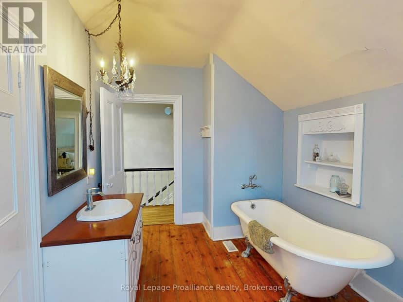729 Foxboro-Stirling Road — photo 31 of 40