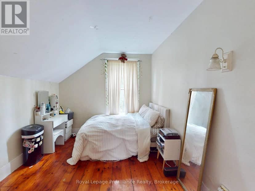 729 Foxboro-Stirling Road — photo 36 of 40