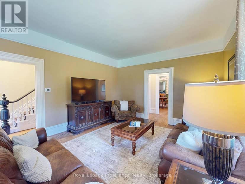 729 Foxboro-Stirling Road — photo 9 of 40