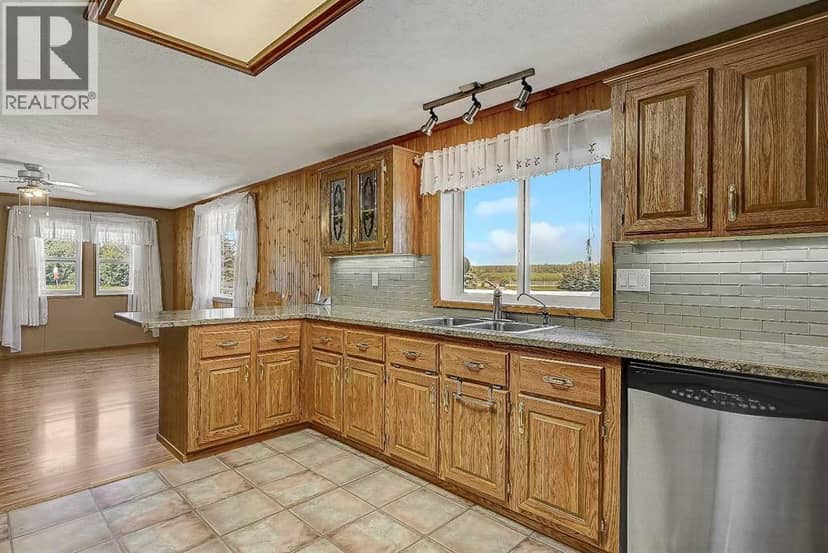743073 Highway 2, Sexsmith, photo 4