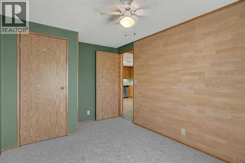 743073 Highway 2 — photo 24 of 39