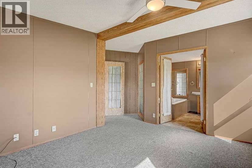743073 Highway 2 — photo 12 of 39