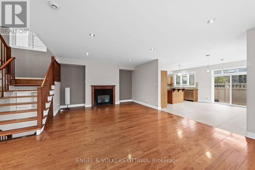 249 Atlantis Avenue, Ottawa, photo 3