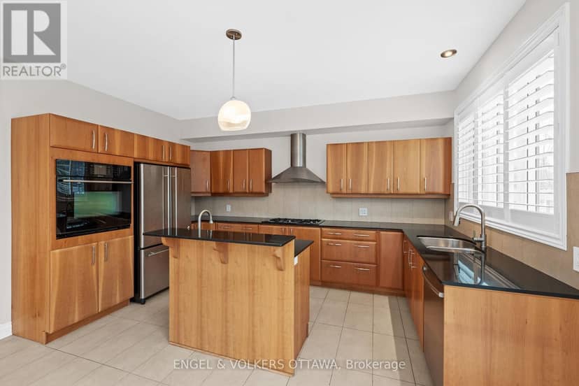 249 Atlantis Avenue, Ottawa, photo 7