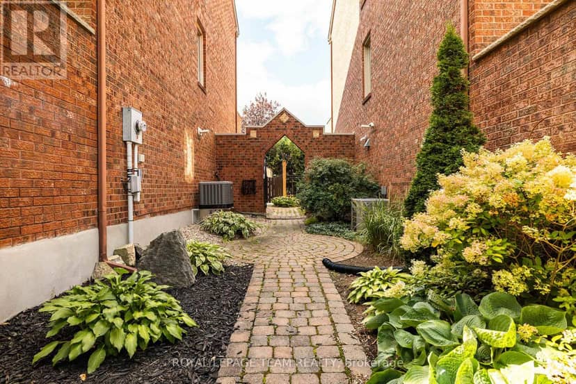 17 Catherwood Court — photo 34 of 37