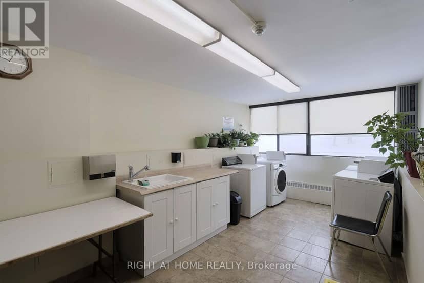 2205 - 133 Torresdale Avenue — photo 34 of 35
