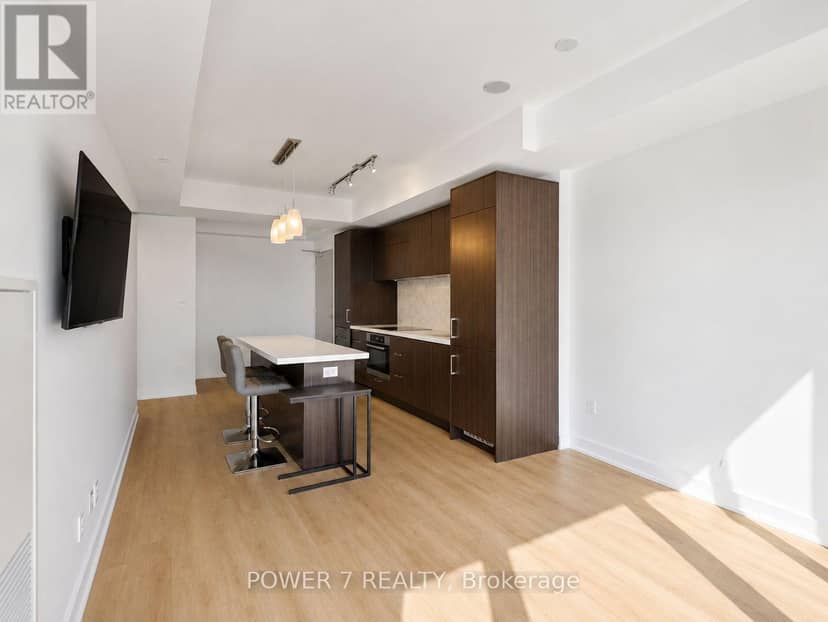 4207 - 21 Widmer Street — photo 4 of 40