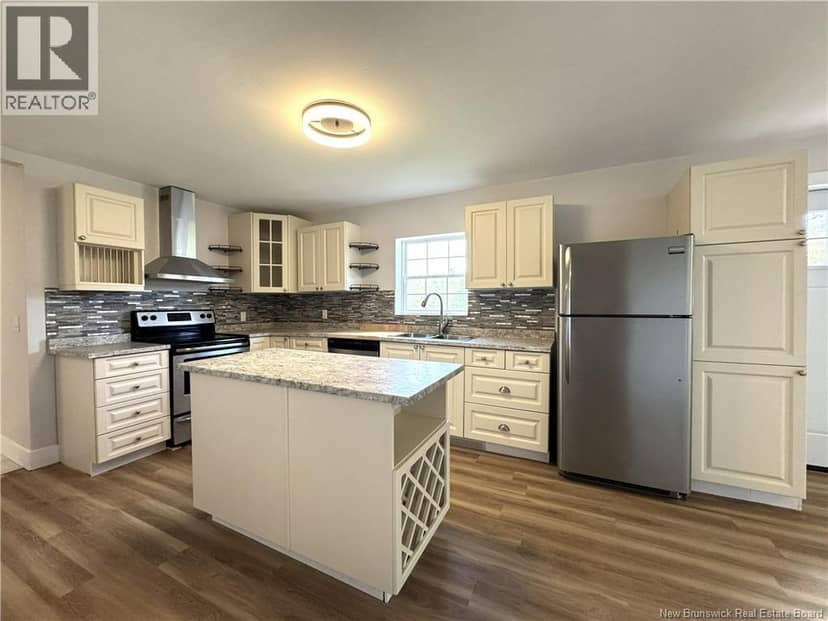 338 Route 176, Pennfield, photo 7