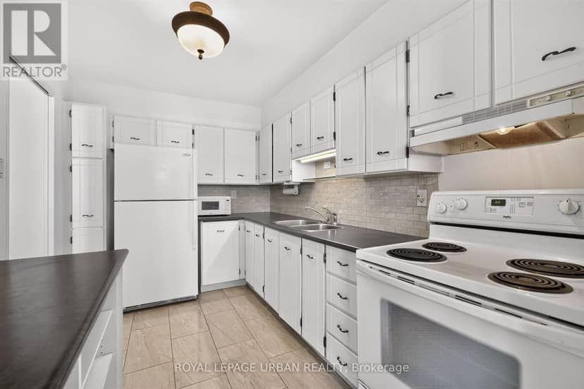 703 - 1135 Logan Avenue — photo 19 of 37