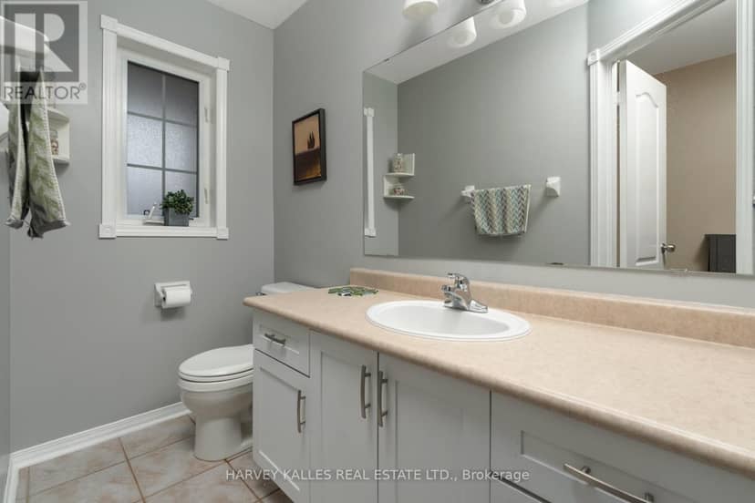 27 Hirst Avenue — photo 5 of 40