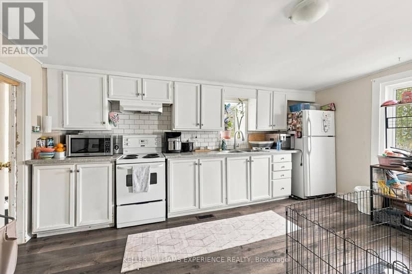 154 Fifth Street — photo 11 of 22