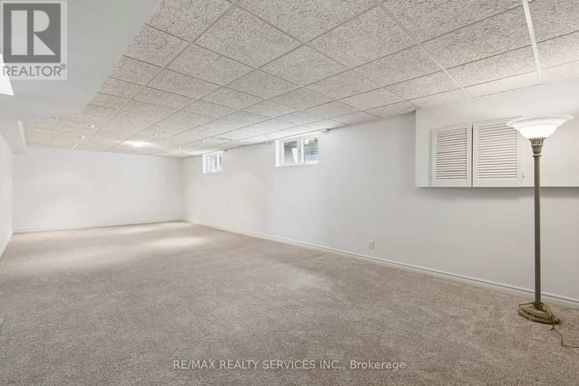 16 Malvern Court — photo 39 of 40